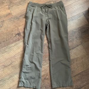 Merrell Army Green Hiking Pants Sz 10